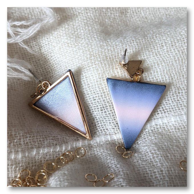 Clous d'oreilles Triangles Bleu & Rose